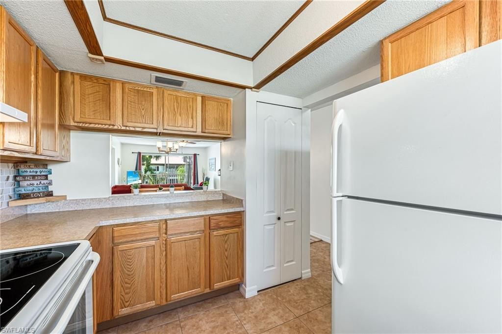 7049 New Post Dr, Unit 7, North Fort Myers, FL 33917 Photo