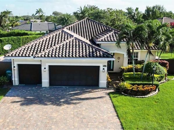 2133 NW 14th Pl , HOMESTEAD, FL 33030