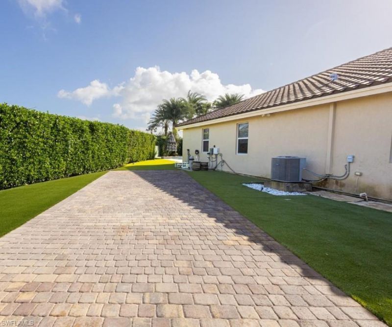 2133 NW 14th Pl , Homestead, FL 33030 Photo