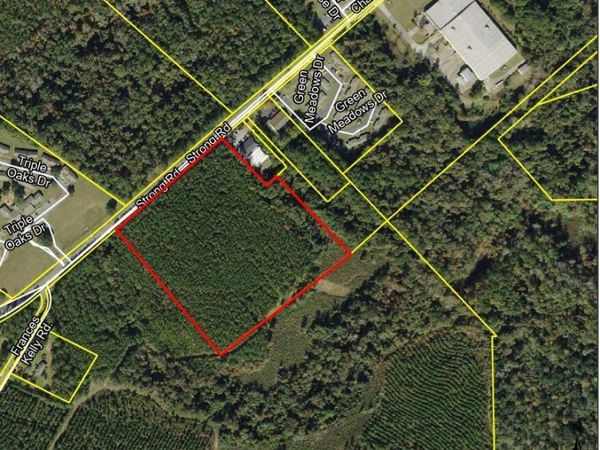 762 Strong Road, Quincy, FL 32351