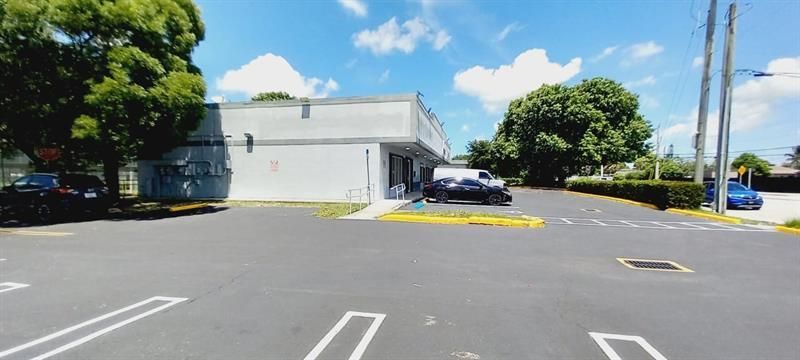 2675 NW 207 St, Miami Gardens, FL 33056 Photo