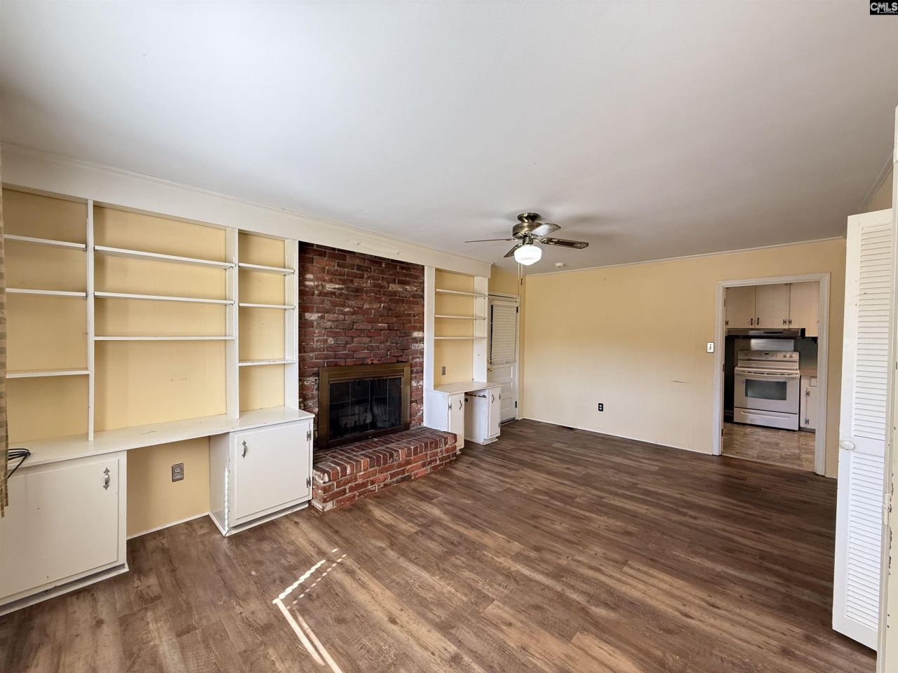 115 Chester Avenue Photo 18