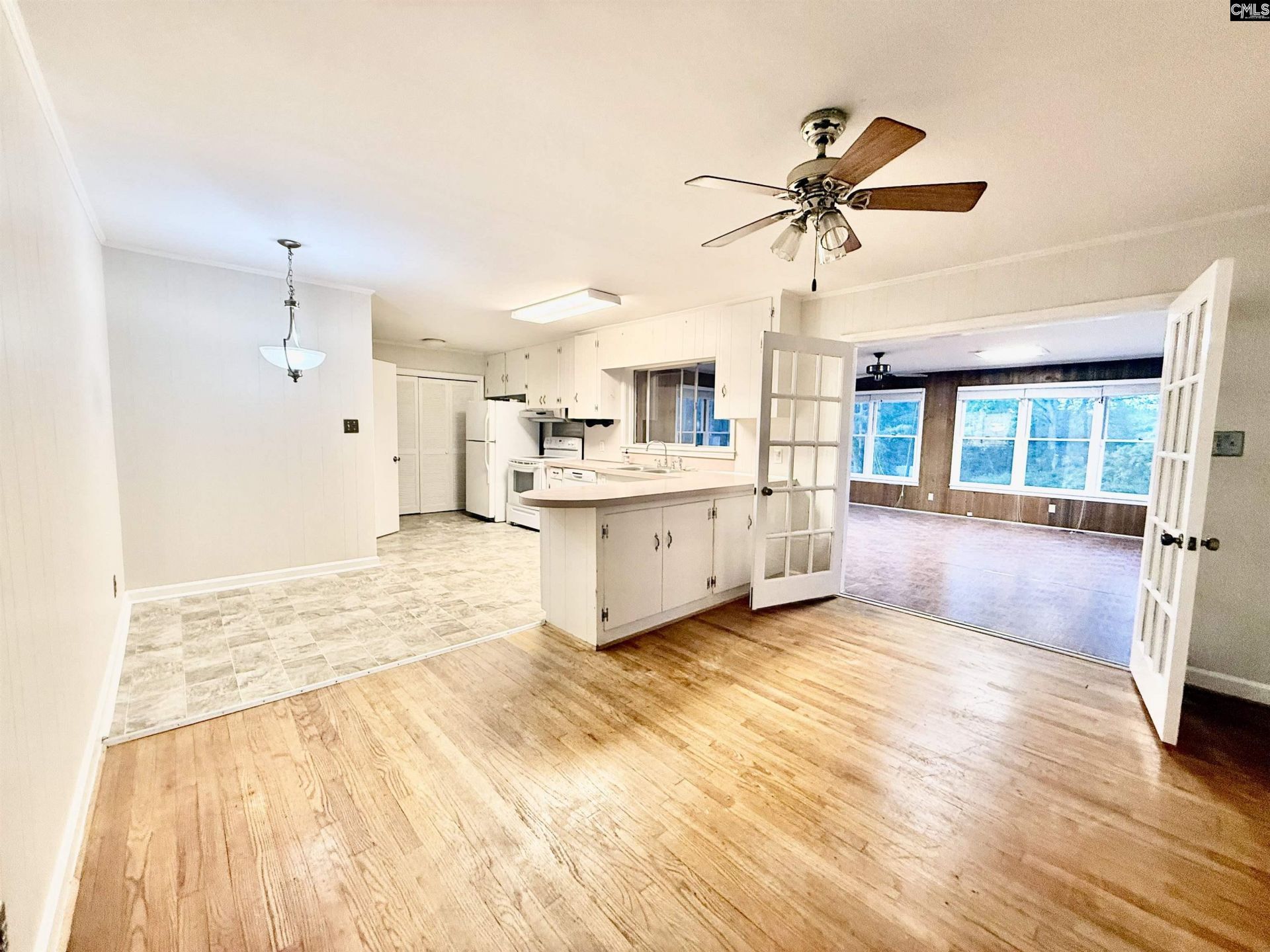 115 Chester Avenue Photo 32