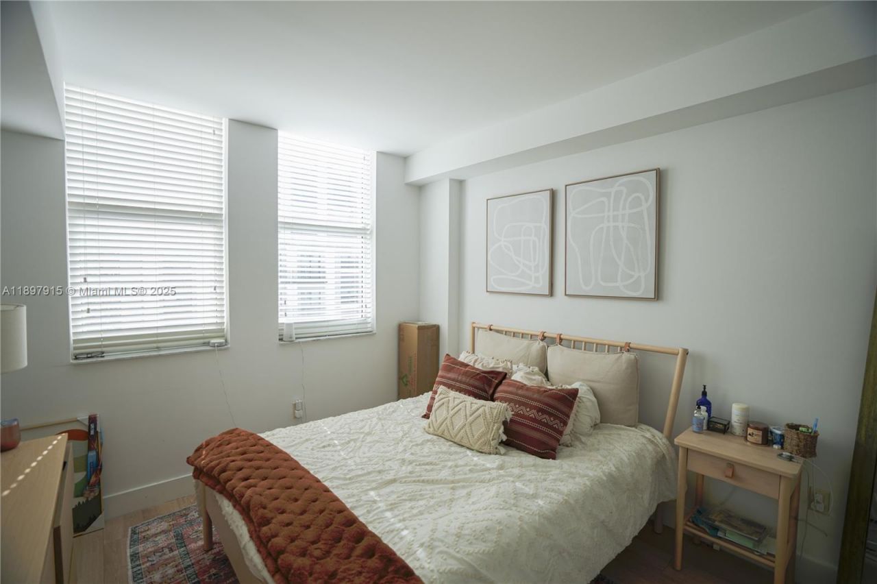 4100 Salzedo St, Unit 916, Coral Gables, FL 33146 Photo