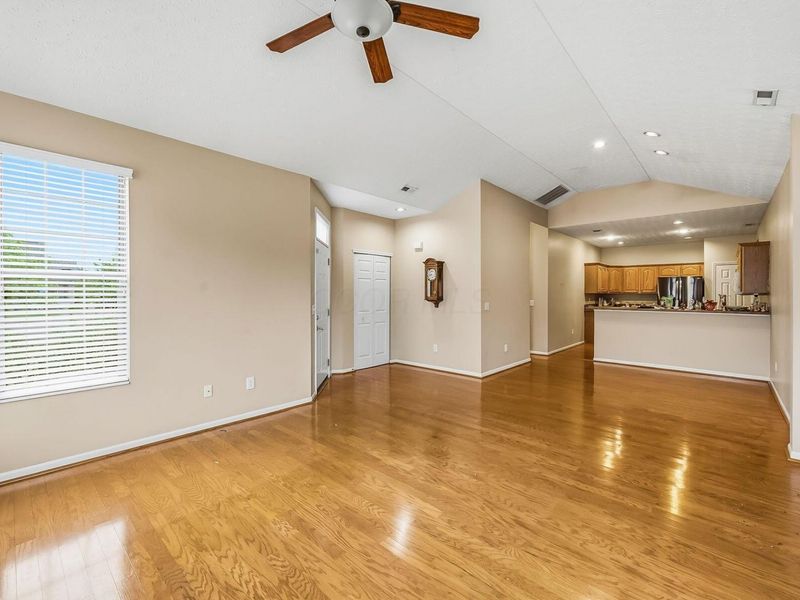 3697 Stoneway Point, Powell, OH 43065 Photo 11