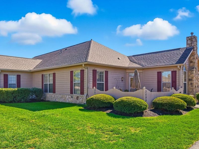 3697 Stoneway Point, Powell, OH 43065 Photo 3