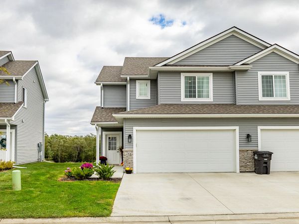 7000 Lake Ridge Avenue, Unit 24, Des Moines, IA 50320