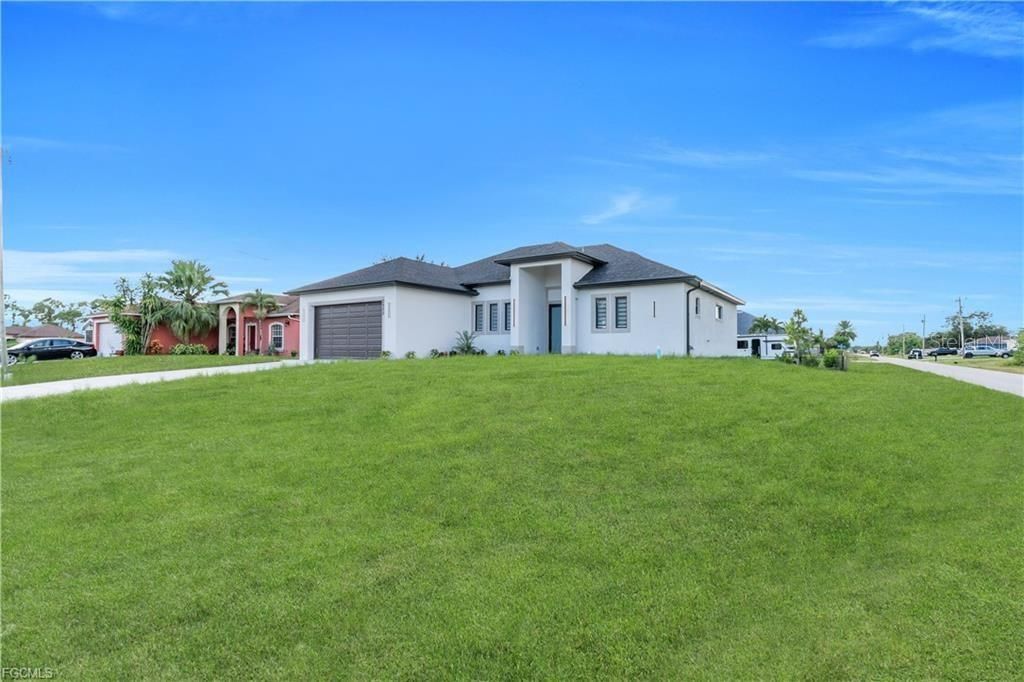 2900 BRUCE AVENUE S, LEHIGH ACRES, FL 33976