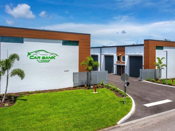 6566 PALMER PARK CIRCLE, Unit 1, SARASOTA, FL 34238