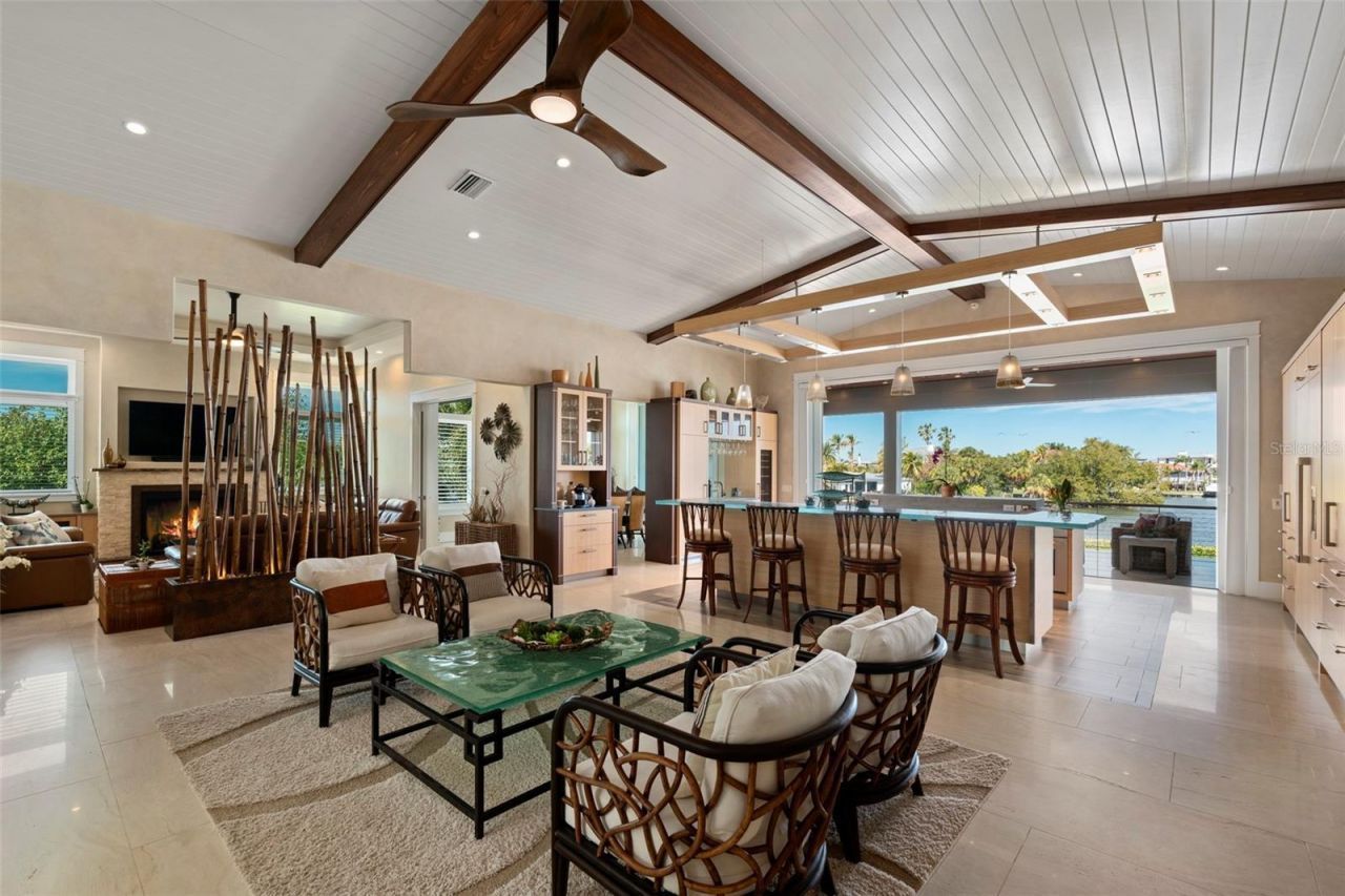 242 Oak Avenue, Anna Maria, FL 34216 Photo