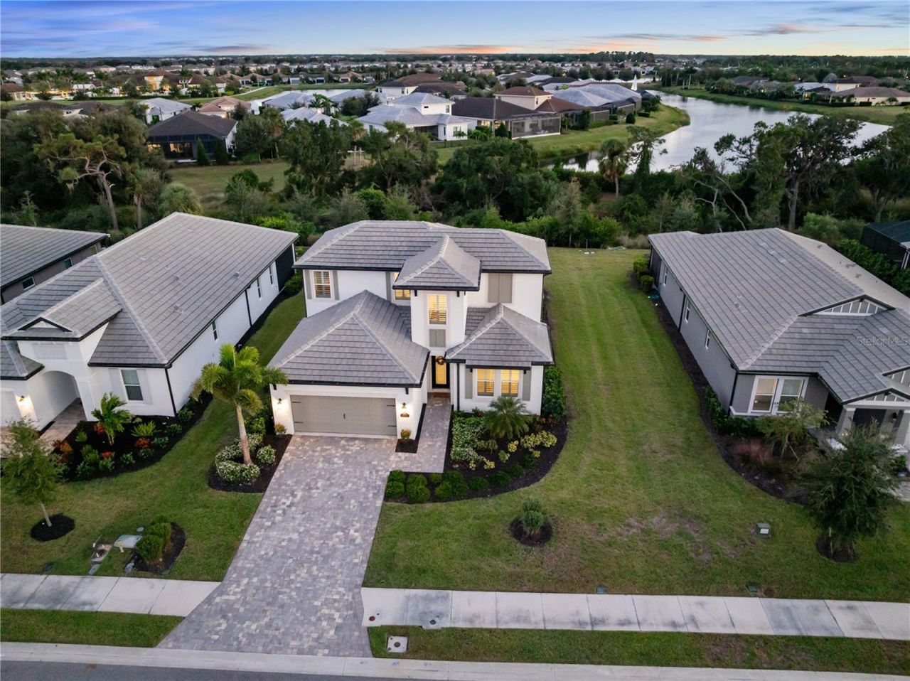 16804 Savory Mist Circle, Bradenton, FL 34211 Photo