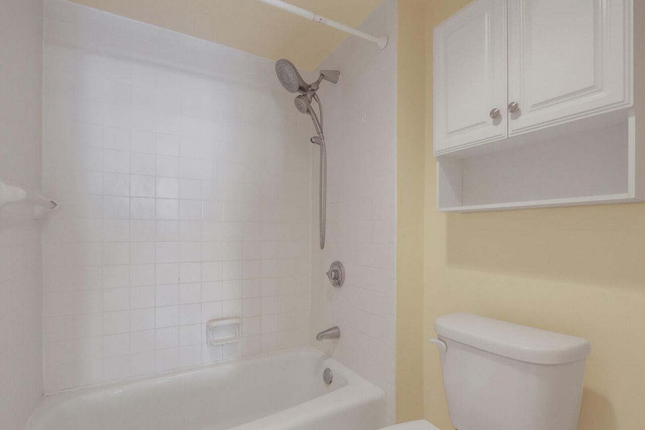 132 Lakeshore Drive, Unit 1117, North Palm Beach, FL 33408 Photo