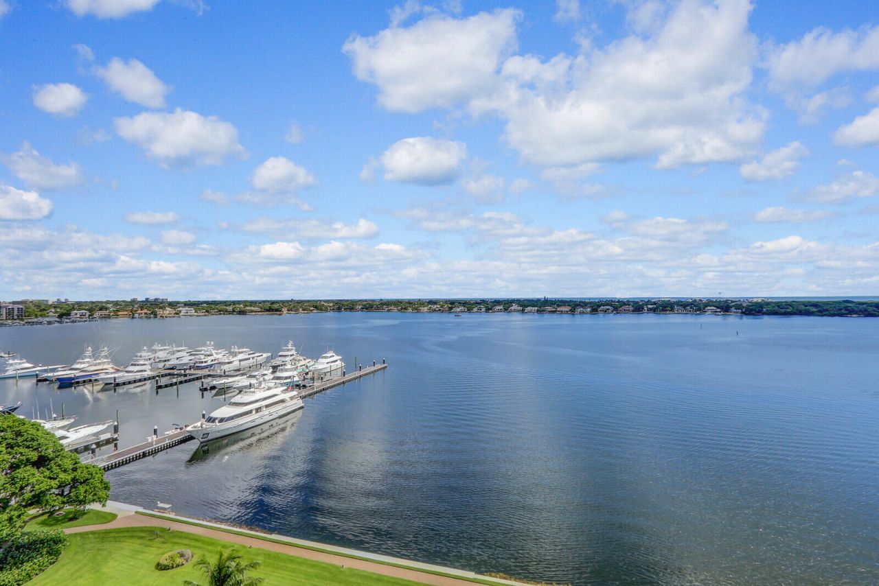 132 Lakeshore Drive, Unit 1117, North Palm Beach, FL 33408 Photo