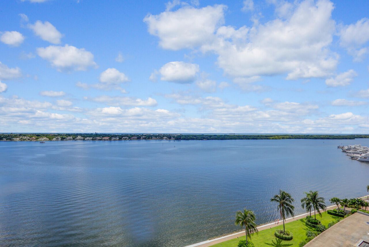 132 Lakeshore Drive, Unit 1117, North Palm Beach, FL 33408 Photo