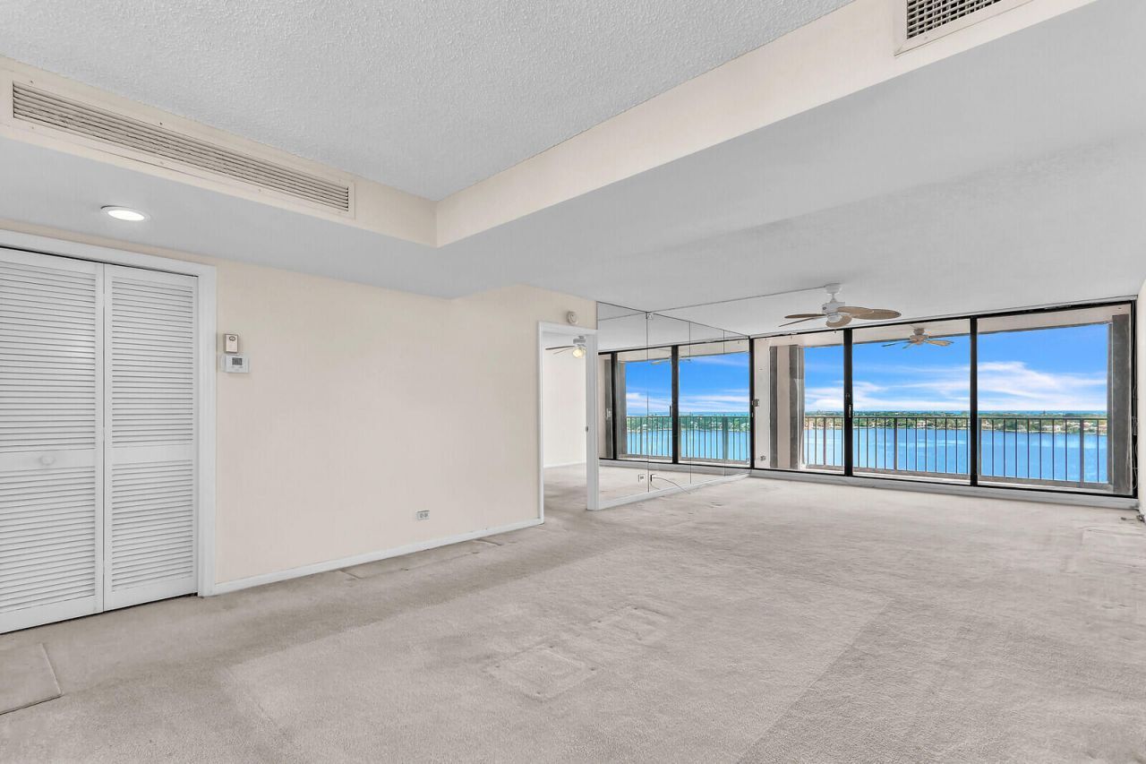 132 Lakeshore Drive, Unit 1117, North Palm Beach, FL 33408 Photo
