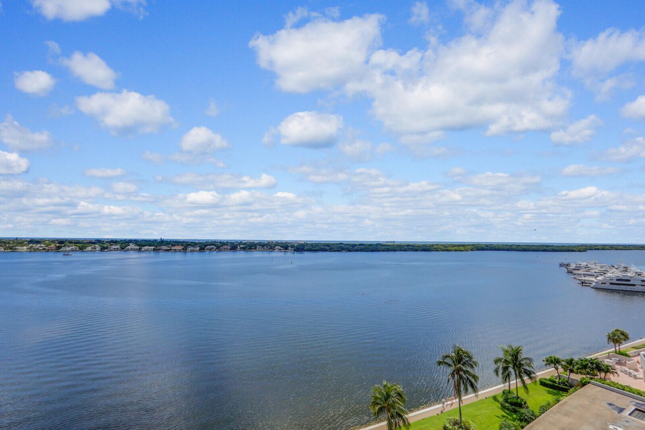 132 Lakeshore Drive, Unit 1117, North Palm Beach, FL 33408 Photo