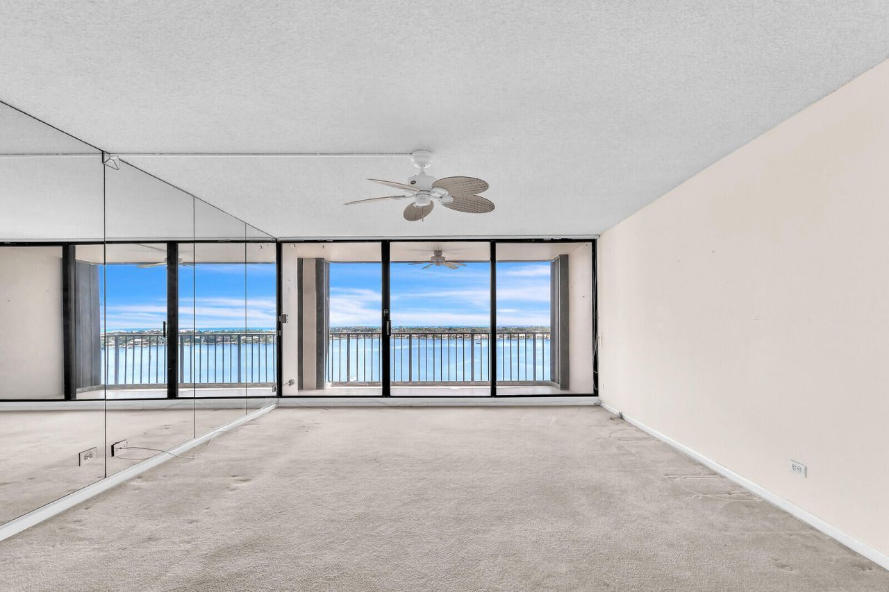 132 Lakeshore Drive, Unit 1117, North Palm Beach, FL 33408 Photo