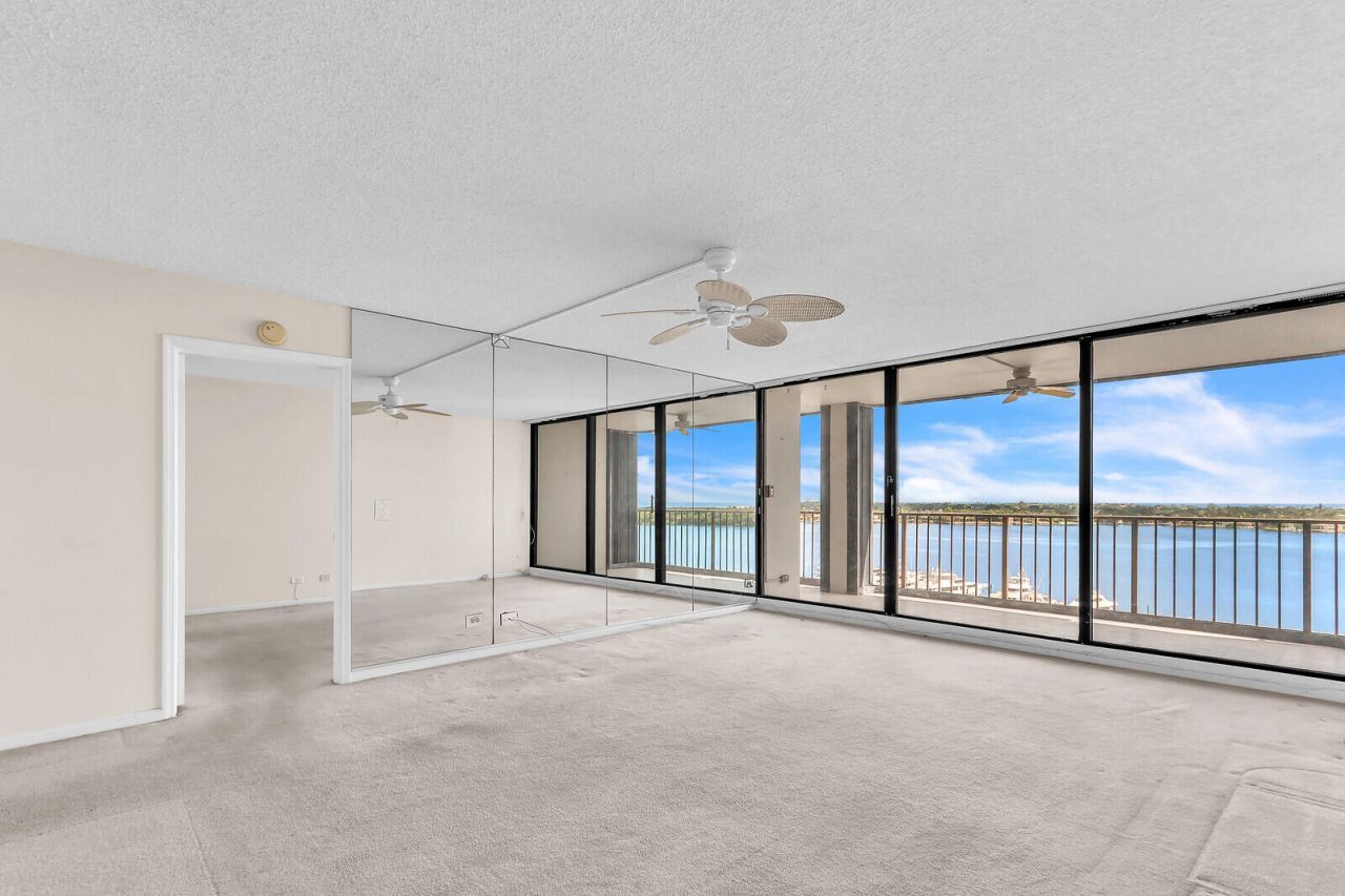 132 Lakeshore Drive, Unit 1117, North Palm Beach, FL 33408 Photo