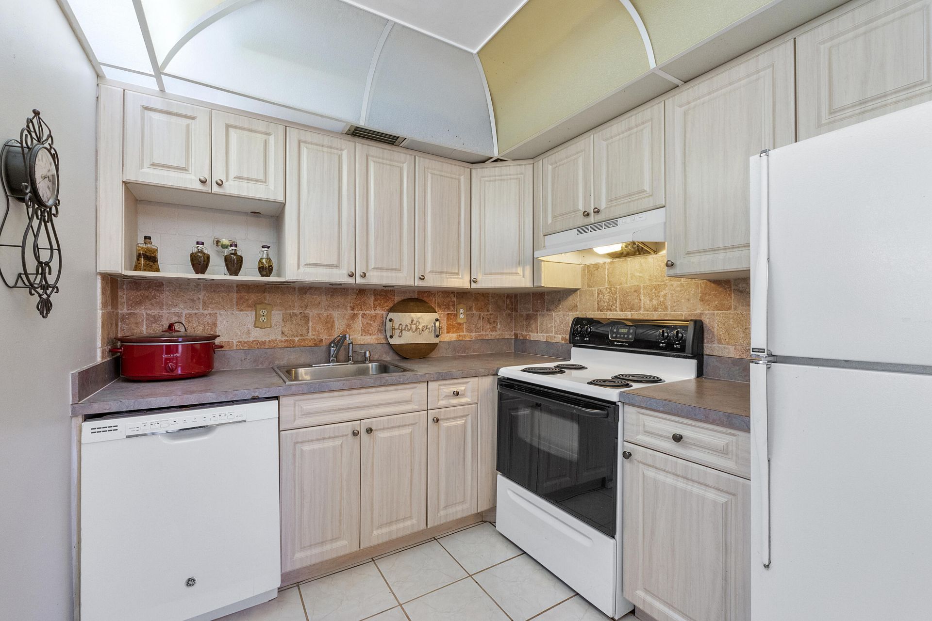 157 Flanders D, Delray Beach, FL 33484 Photo