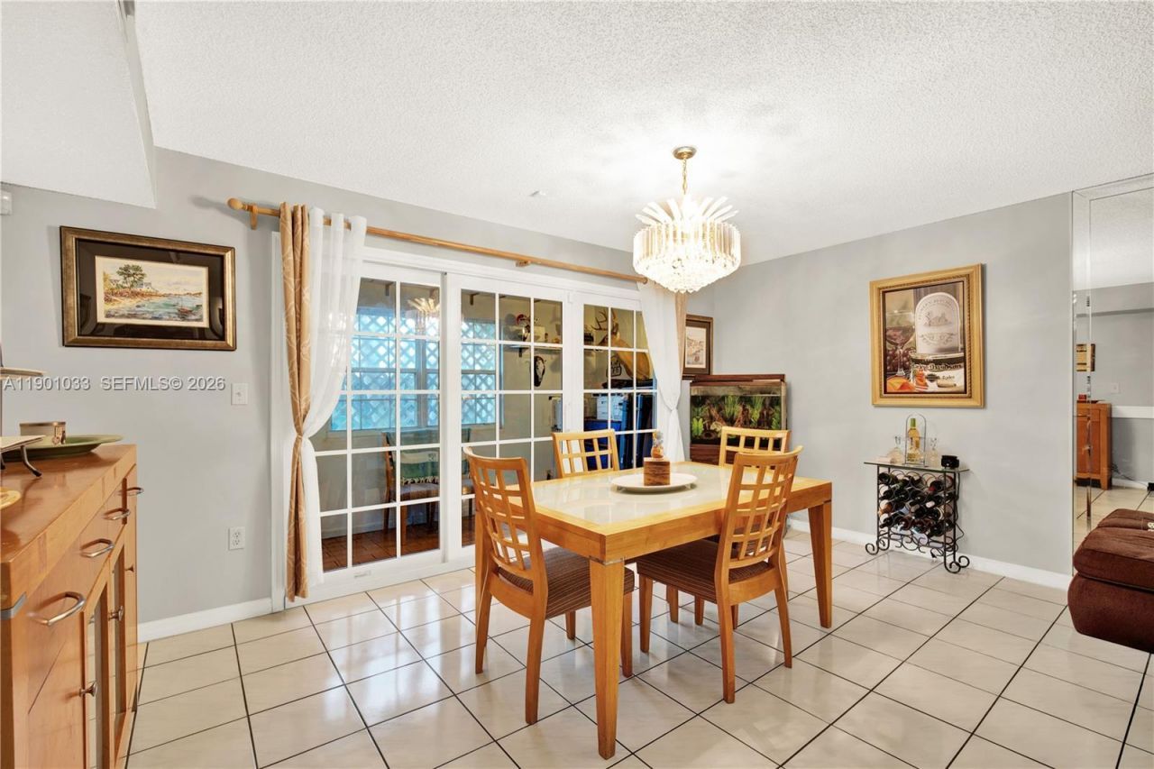 10825 SW 91st Ln, Miami, FL 33176 Photo