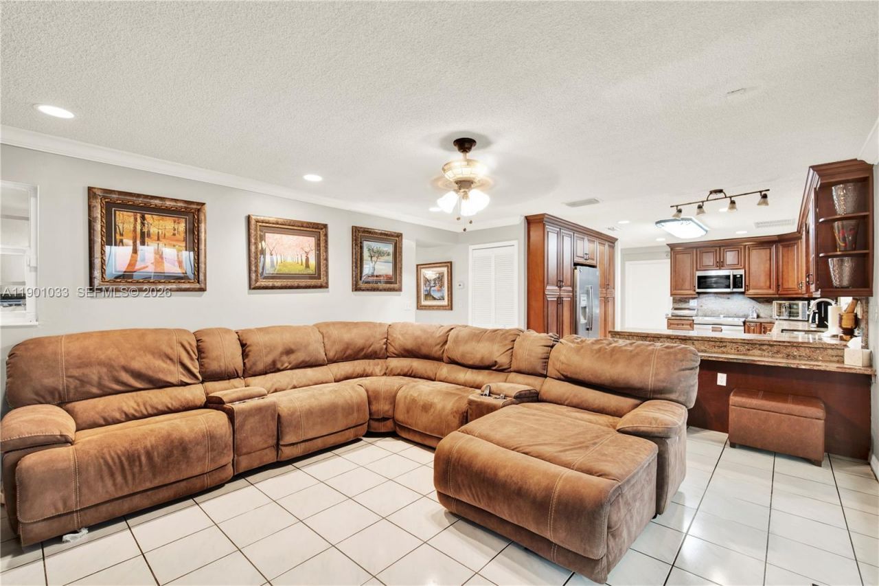 10825 SW 91st Ln, Miami, FL 33176 Photo