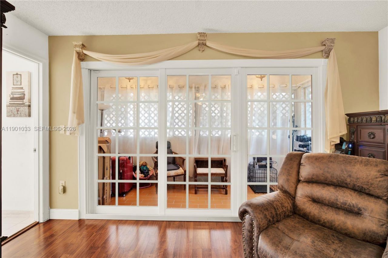 10825 SW 91st Ln, Miami, FL 33176 Photo