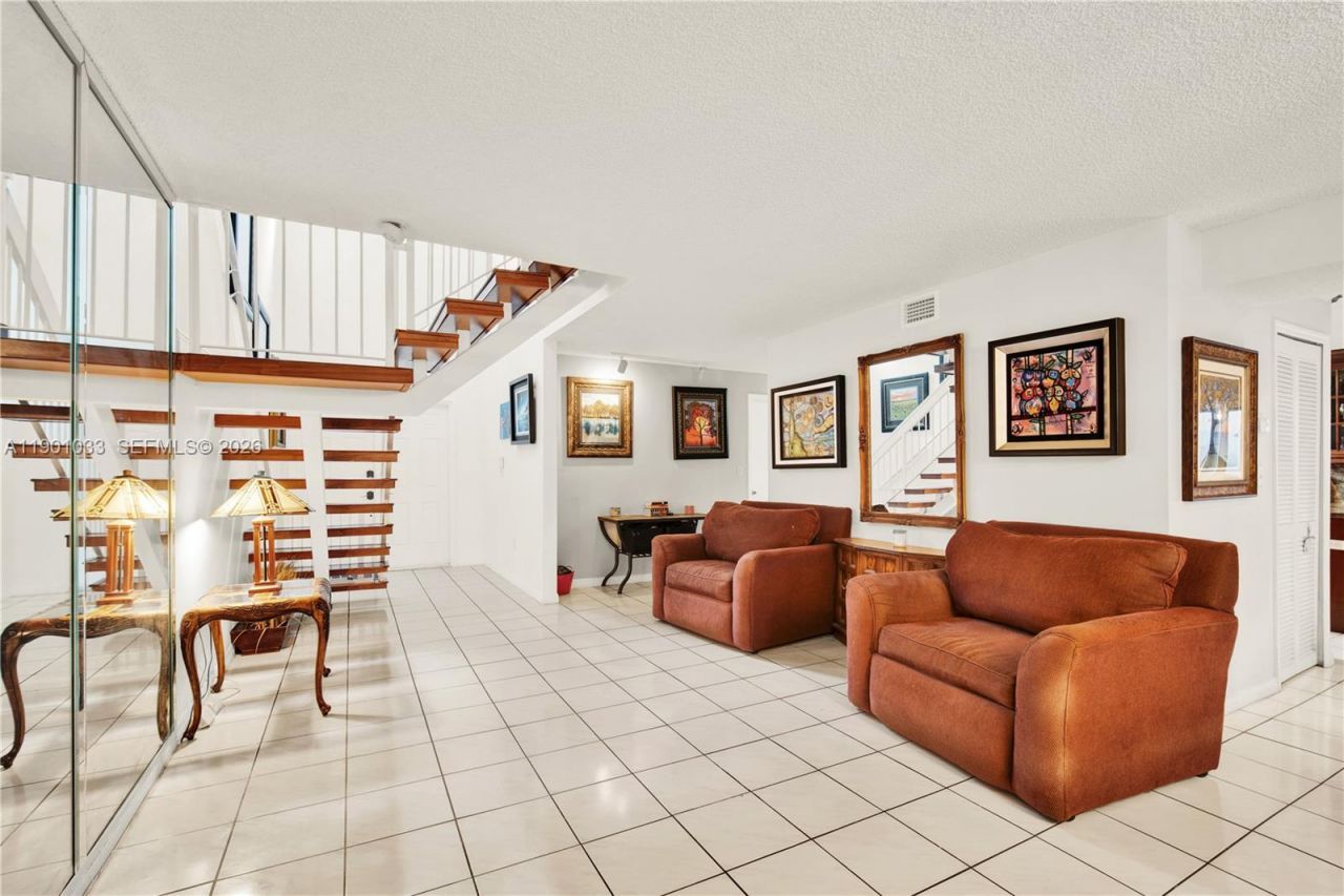 10825 SW 91st Ln, Miami, FL 33176 Photo