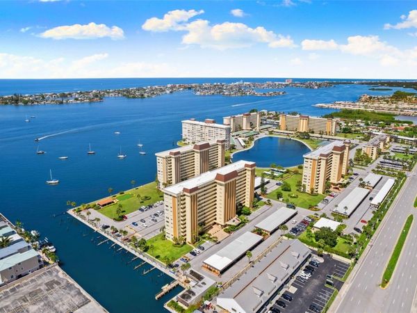 4550 COVE CIRCLE, Unit 501, ST PETERSBURG, FL 33708