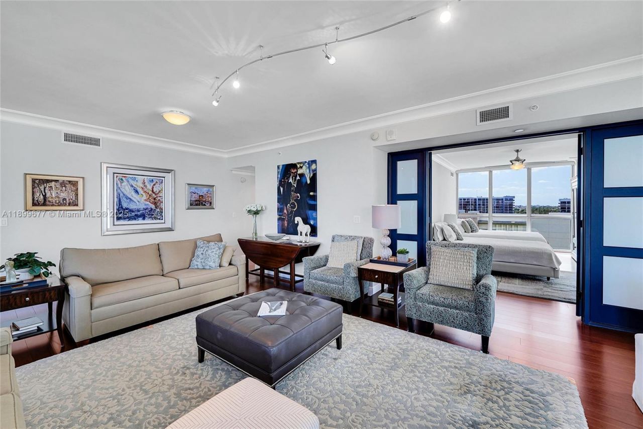 3101 S Ocean Dr, Unit 701, Hollywood, FL 33019 Photo