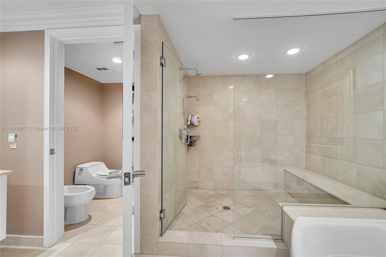 3101 S Ocean Dr, Unit 701, Hollywood, FL 33019 Photo