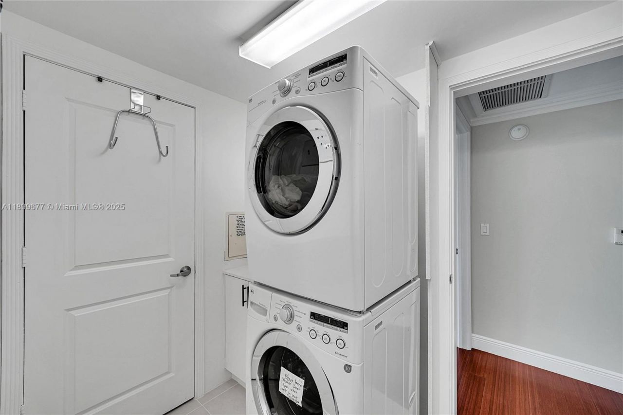 3101 S Ocean Dr, Unit 701, Hollywood, FL 33019 Photo