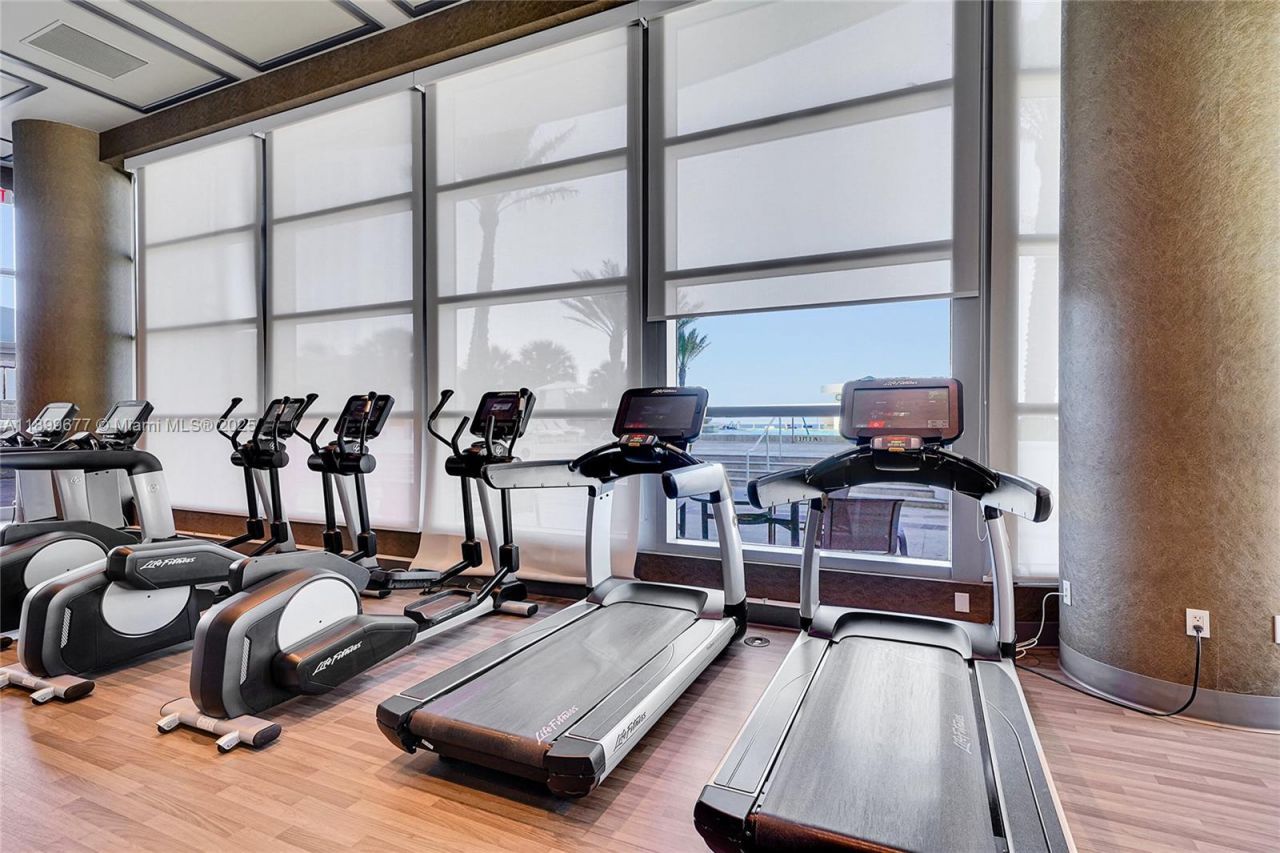 3101 S Ocean Dr, Unit 701, Hollywood, FL 33019 Photo