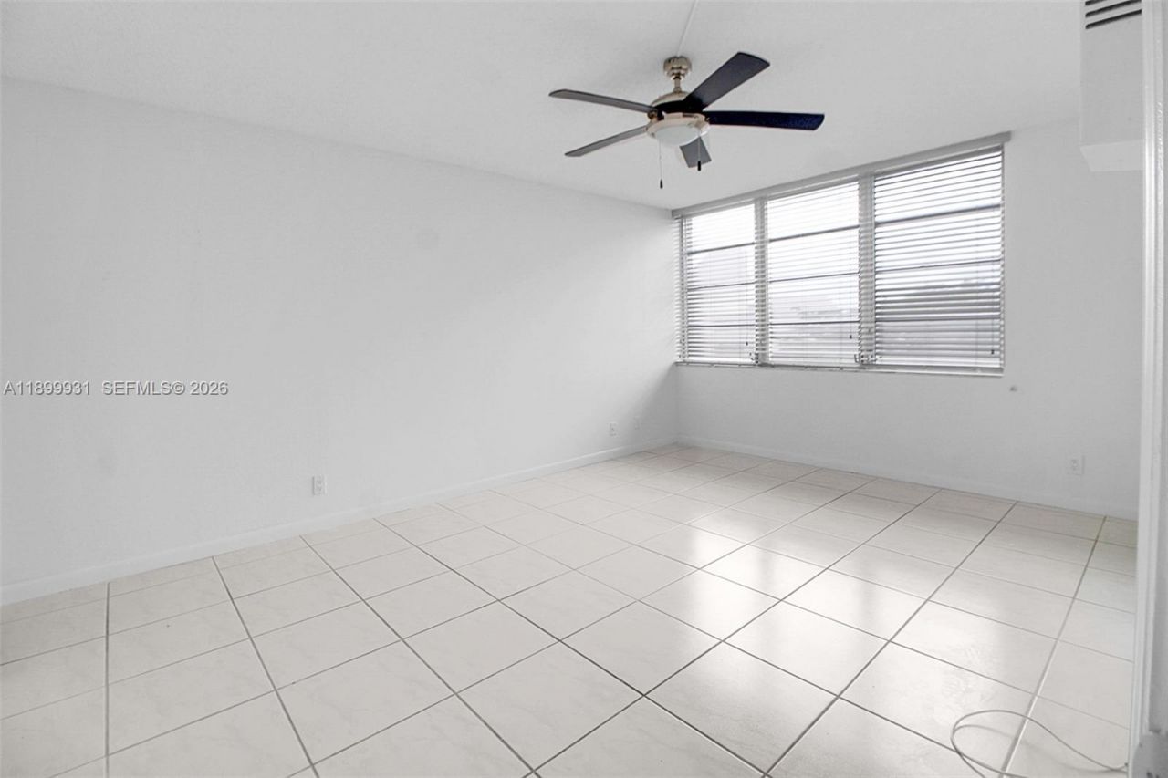 6921 Environ Blvd, Unit 6R, Lauderhill, FL 33319 Photo
