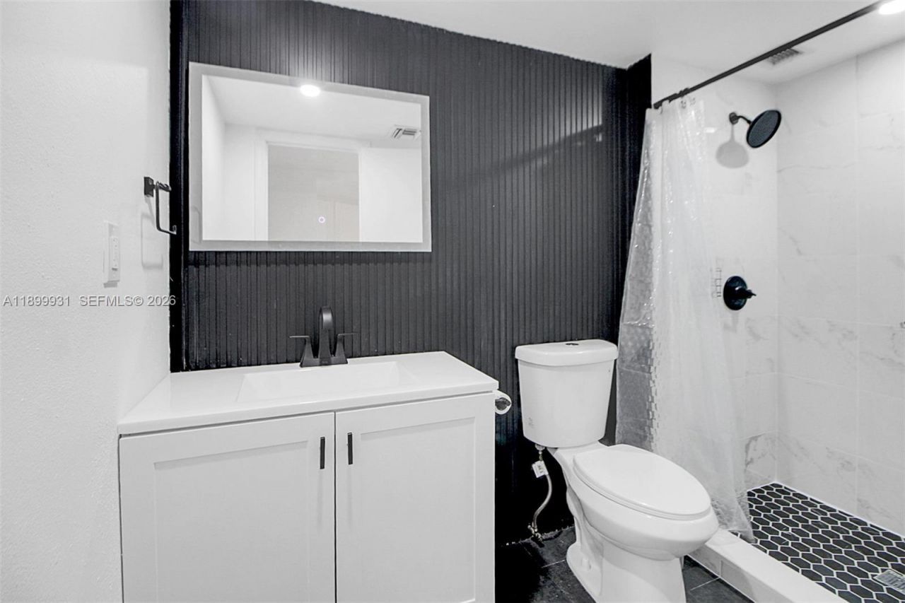 6921 Environ Blvd, Unit 6R, Lauderhill, FL 33319 Photo