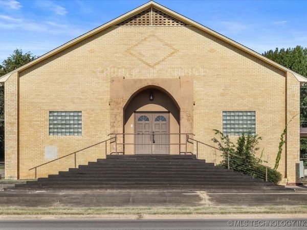 506 S Broadway Street , Poteau, OK 74953