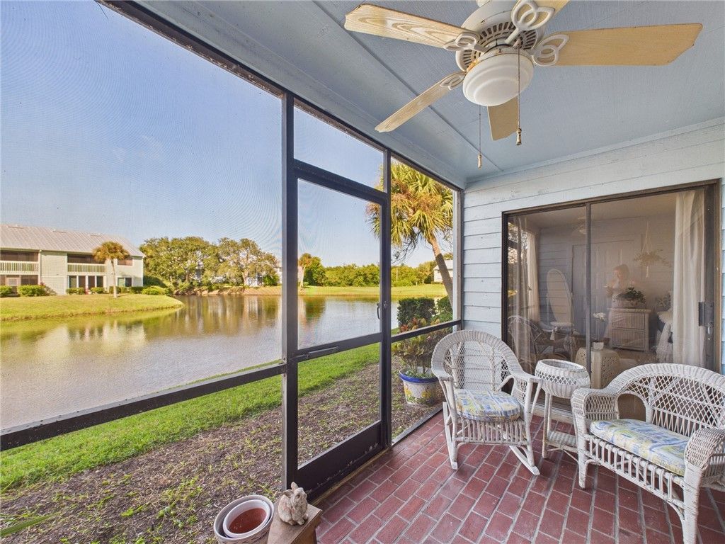 5730 Pelican Pointe Drive, Unit 2, Sebastian, FL 32958 Photo