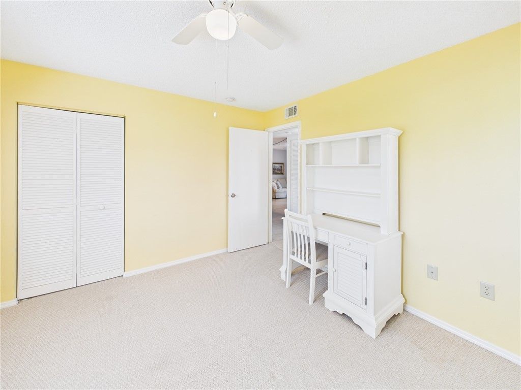 5730 Pelican Pointe Drive, Unit 2, Sebastian, FL 32958 Photo