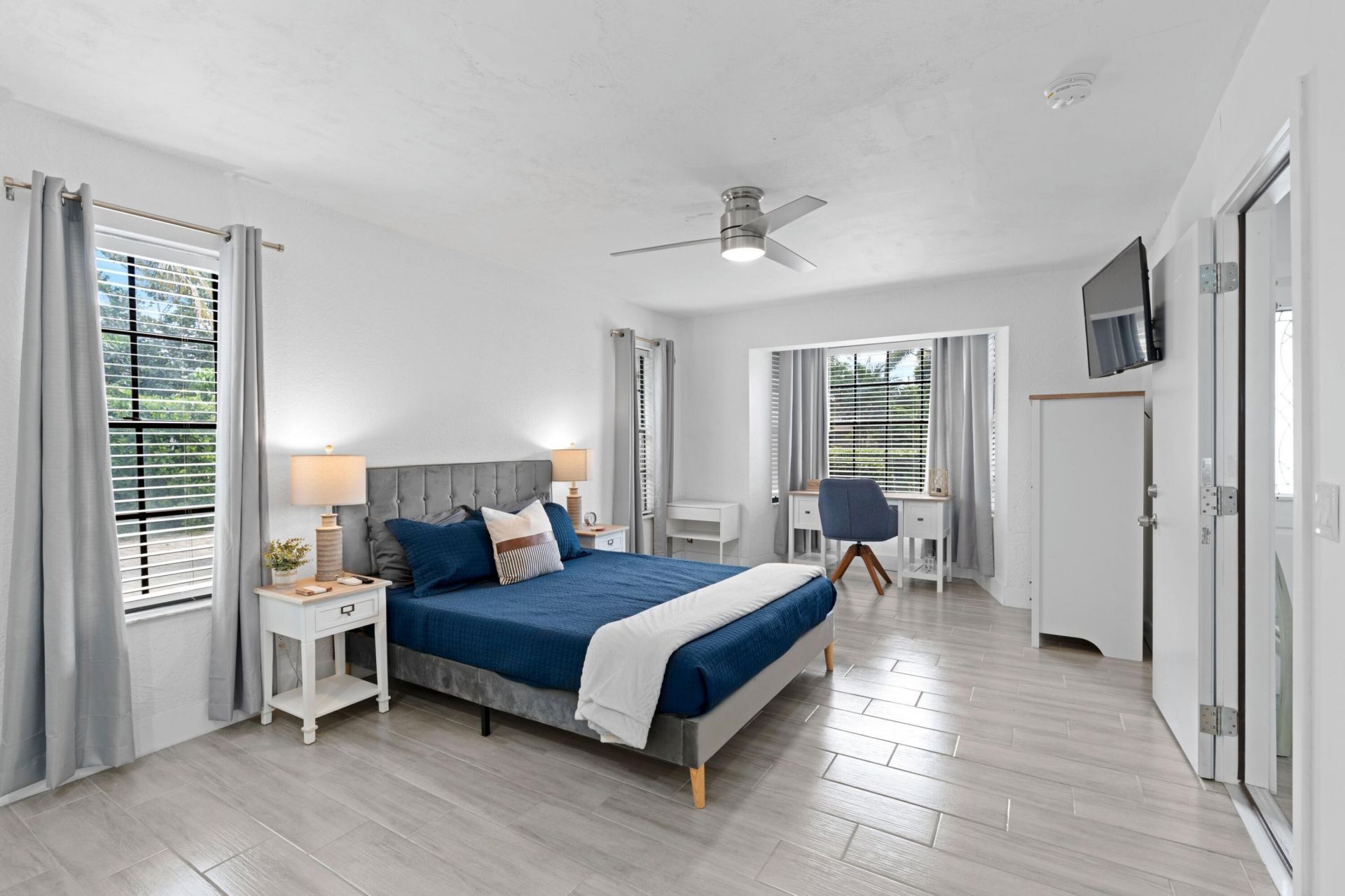 5285 Sunrise Boulevard, Delray Beach, FL 33484 Photo