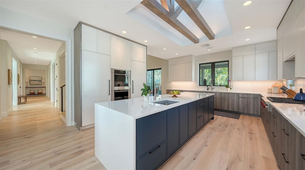 5035 Bay Shore Road, Sarasota, FL 34234 Photo