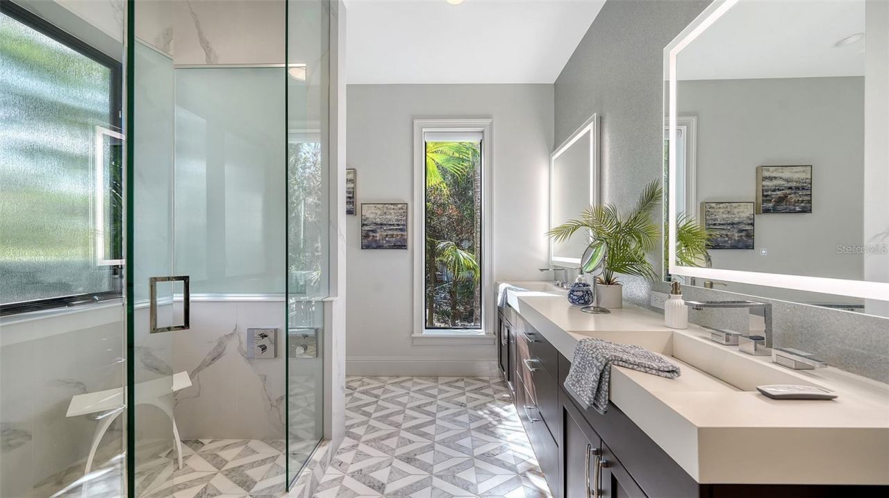 5035 Bay Shore Road, Sarasota, FL 34234 Photo