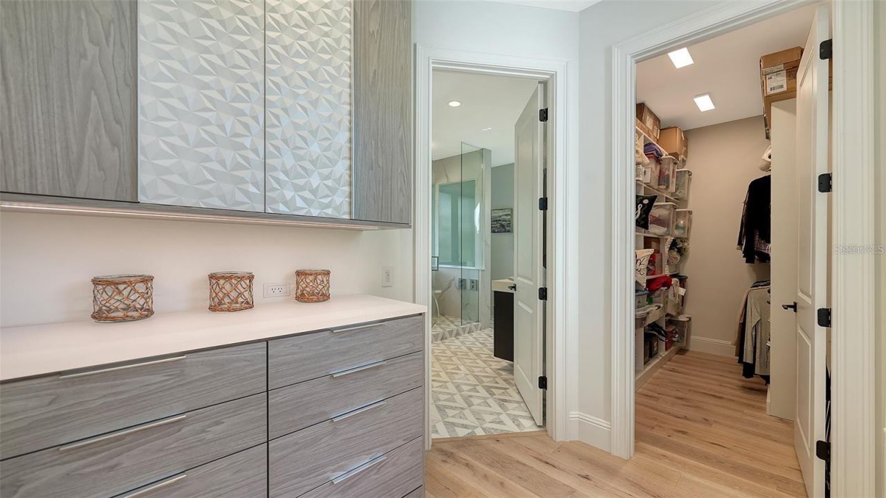 5035 Bay Shore Road, Sarasota, FL 34234 Photo