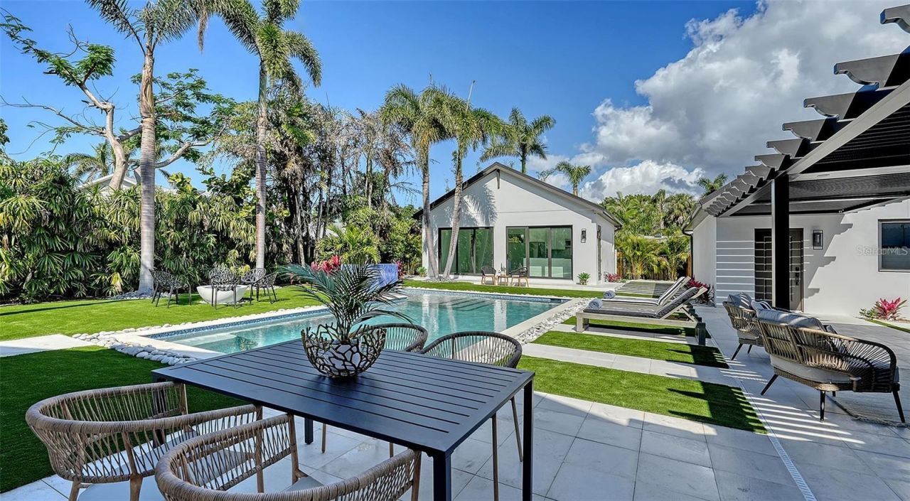 5035 Bay Shore Road, Sarasota, FL 34234 Photo