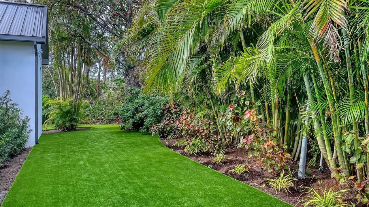 5035 Bay Shore Road, Sarasota, FL 34234 Photo