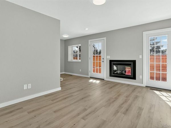 2301 E Fremont Avenue, Unit S02, Centennial, CO 80122