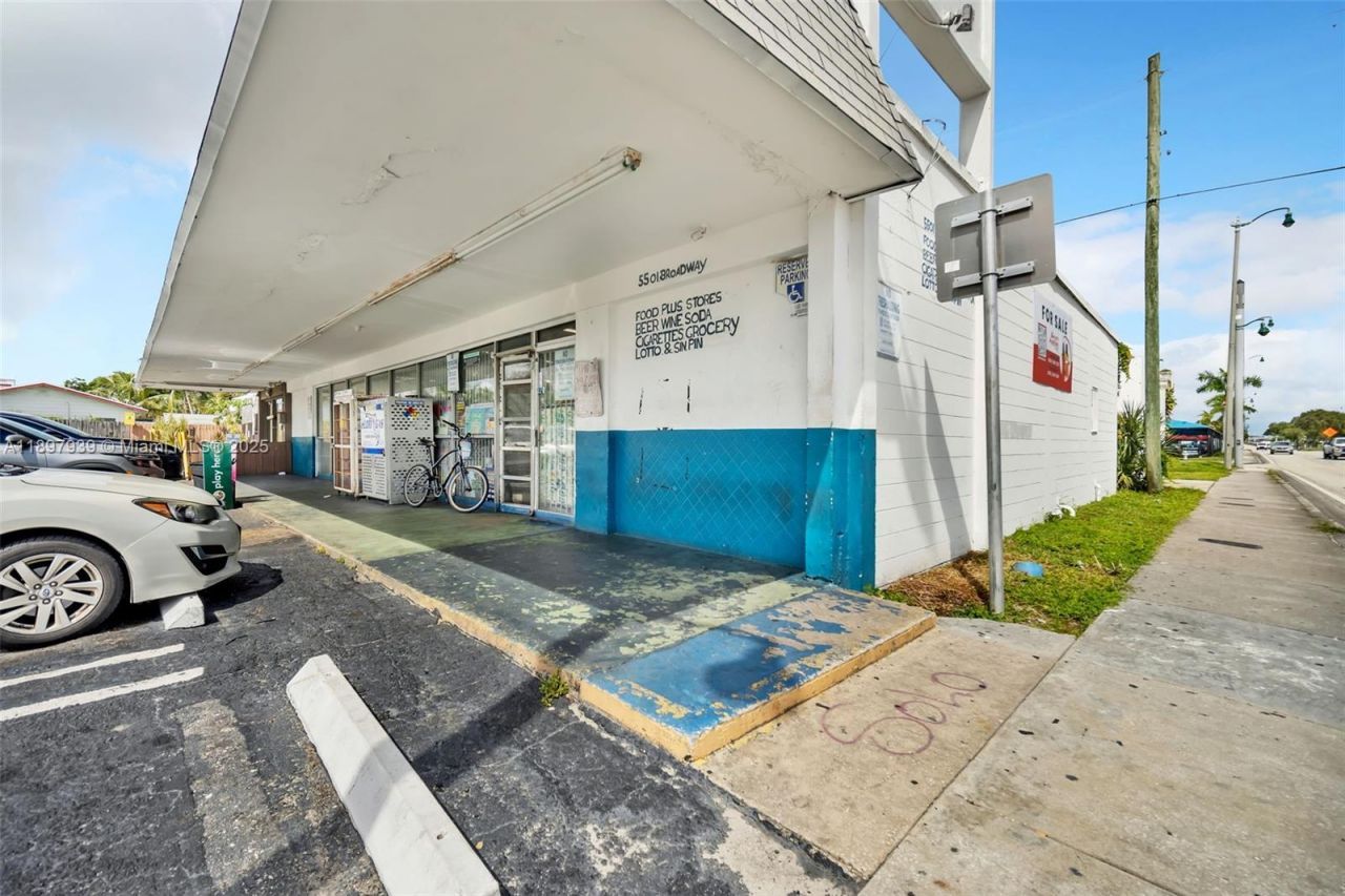 5509 & 5501 Broadway, West Palm Beach, FL 33407 Photo