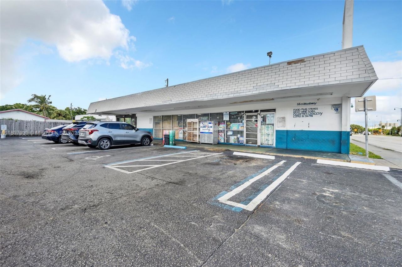 5509 & 5501 Broadway, West Palm Beach, FL 33407 Photo