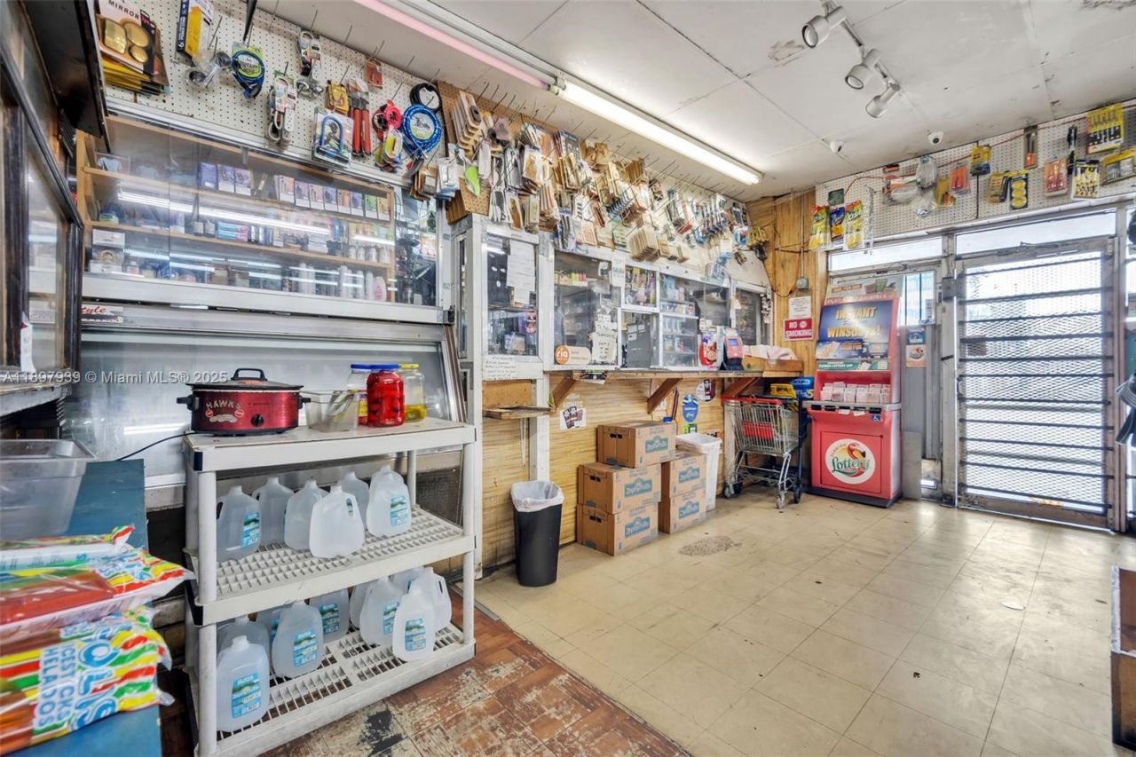 5509 & 5501 Broadway, West Palm Beach, FL 33407 Photo