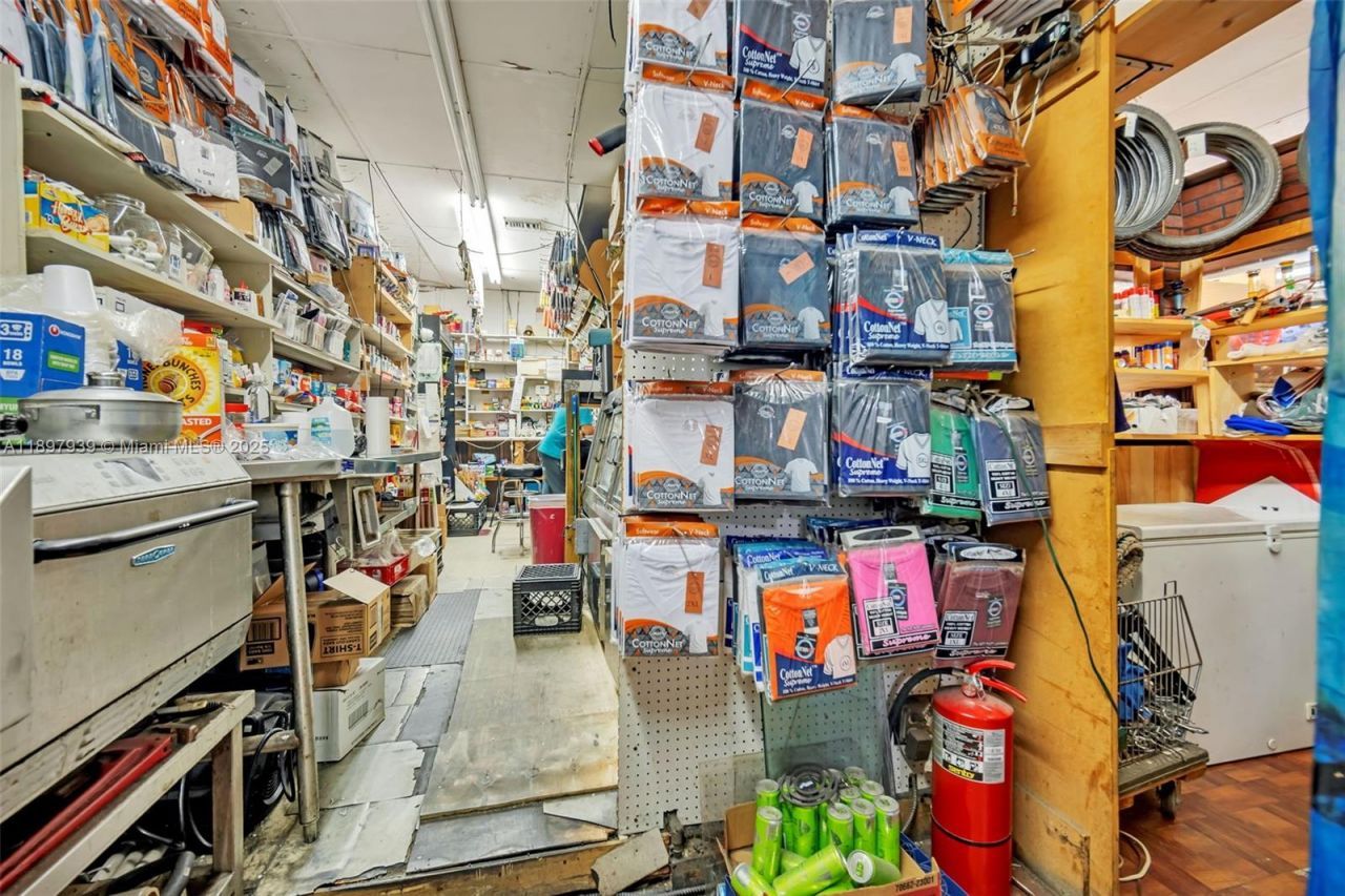 5509 & 5501 Broadway, West Palm Beach, FL 33407 Photo