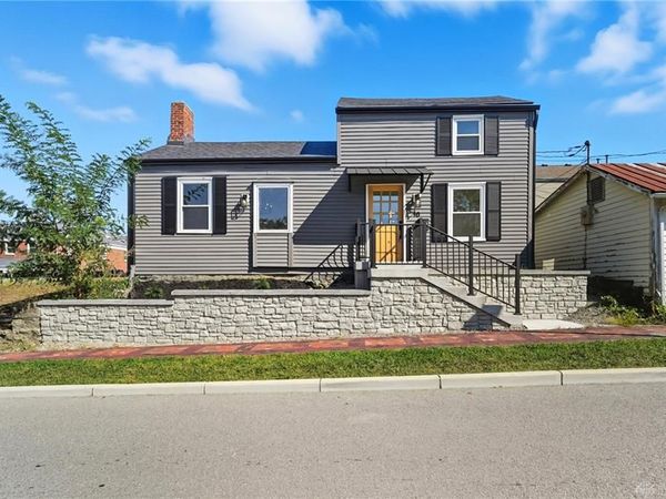 10 N Sycamore Street, Lebanon, OH 45036