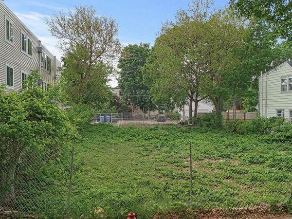 2720 2nd Avenue S, Minneapolis, MN 55408